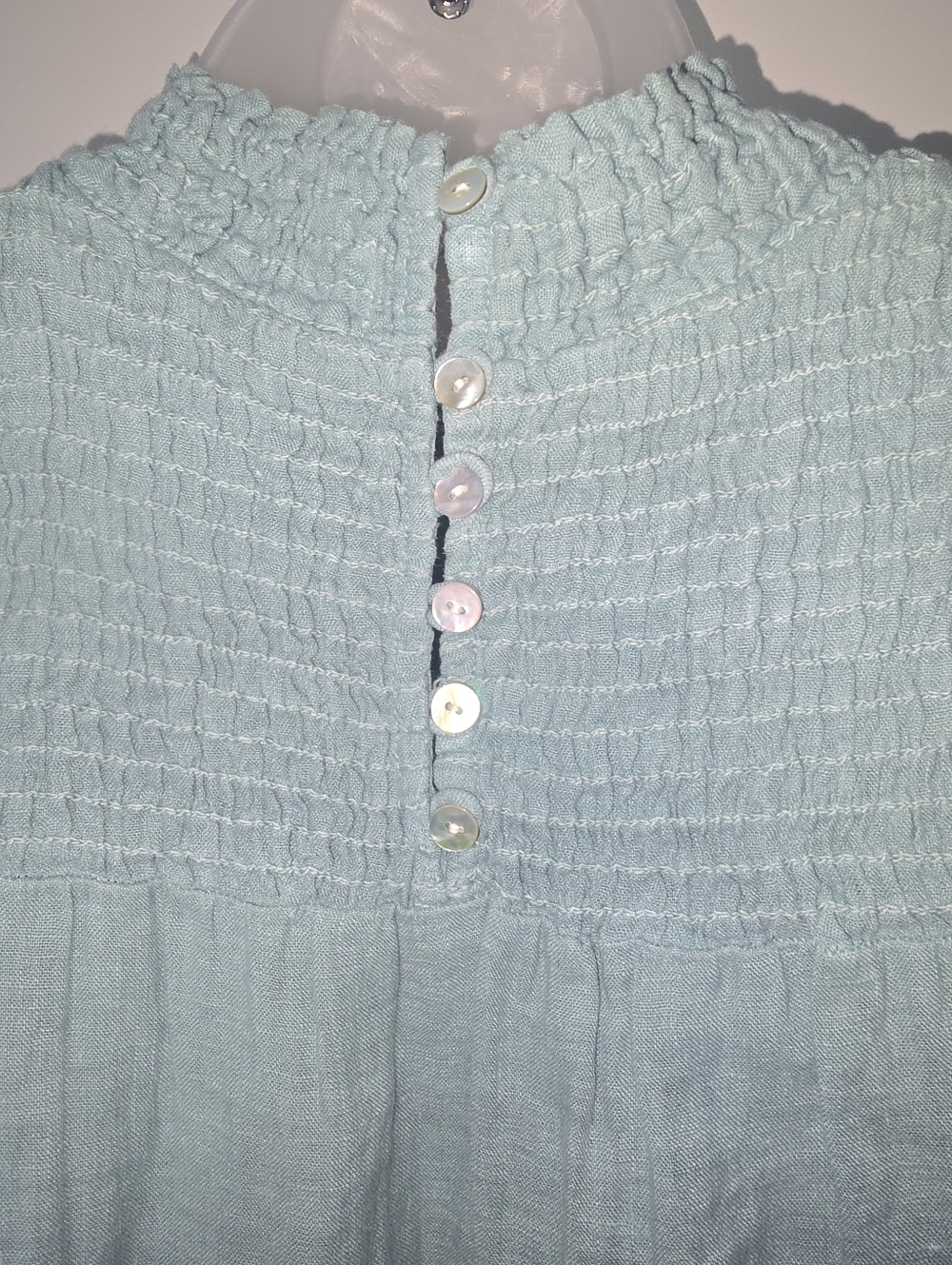 Cloth & Stone Sage Green Smocked Sleeveless Top - Womens Size XLG - Picture 7 of 9